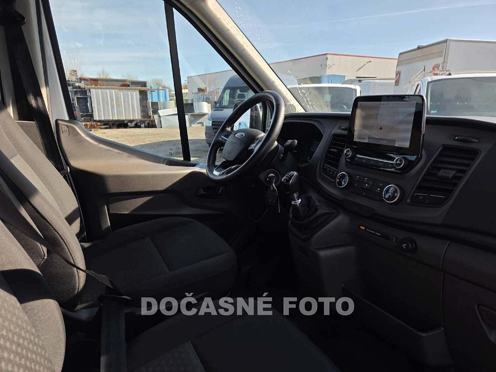 Ford Transit 2.0TDCi Trend L3H3 6míst