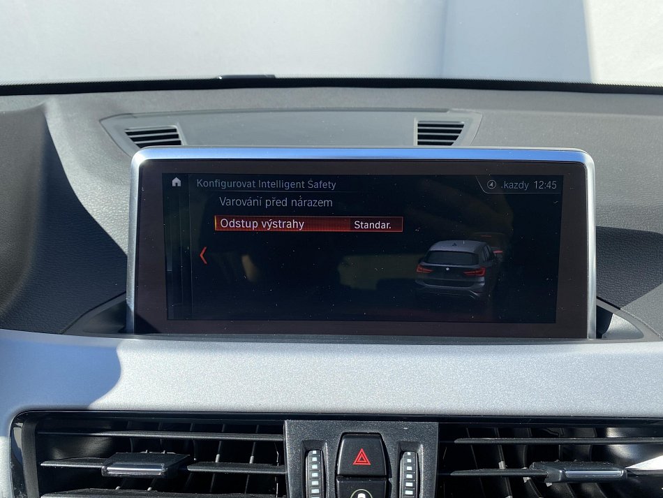 BMW X1 2.0D  xDrive18d