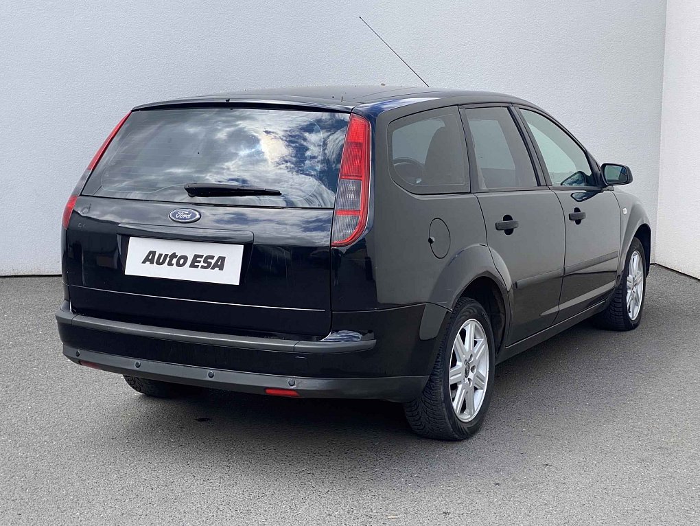 Ford Focus 1.4i 