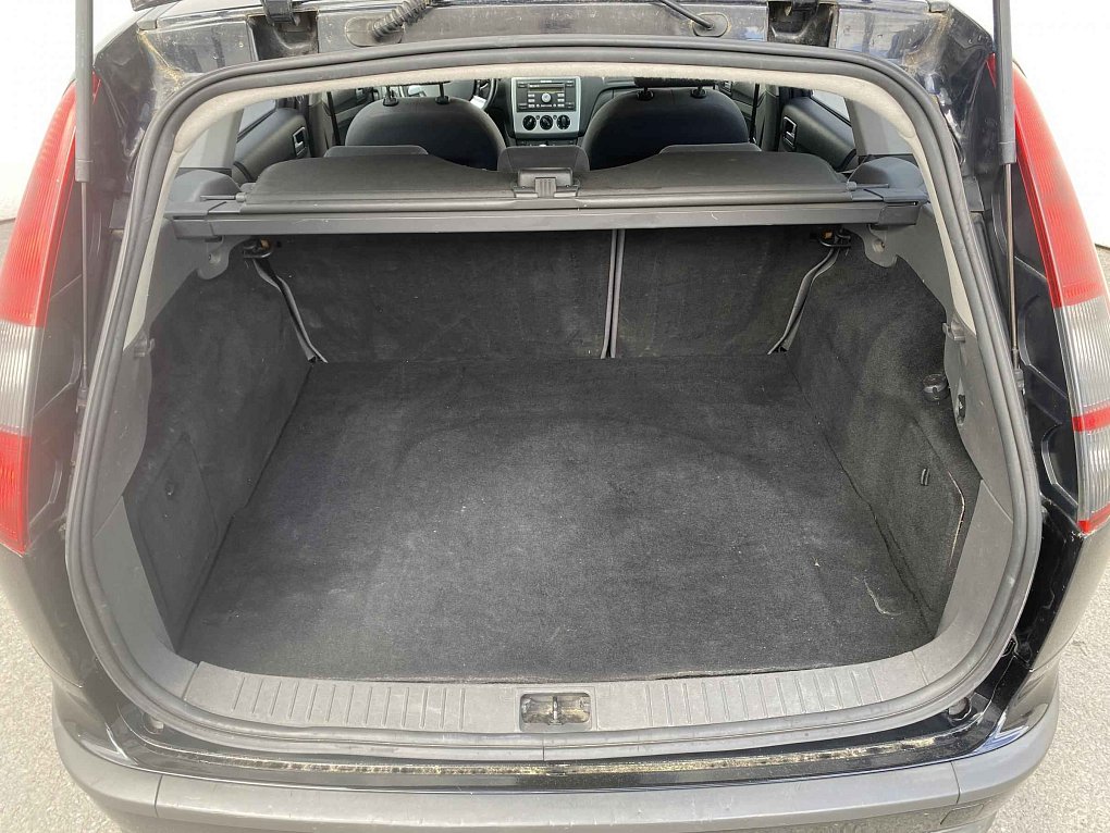 Ford Focus 1.4i 