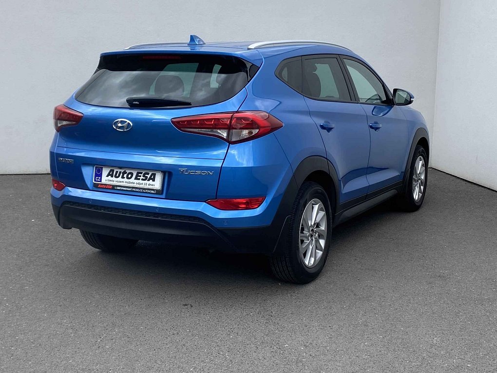Hyundai Tucson 1.7 CRDi Trikolor 2WD