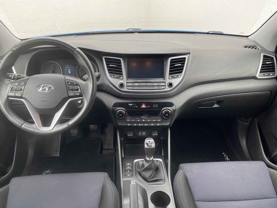 Hyundai Tucson 1.7 CRDi Trikolor 2WD