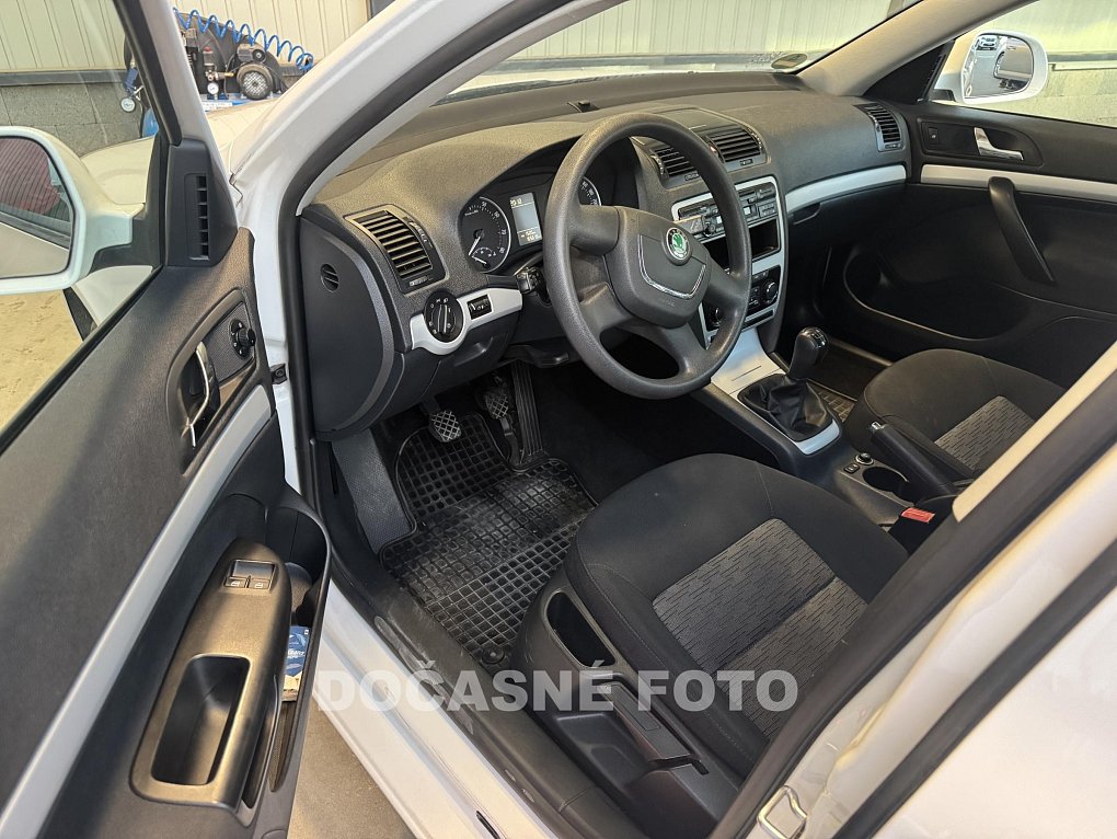 Škoda Octavia II 1.6 MPi 
