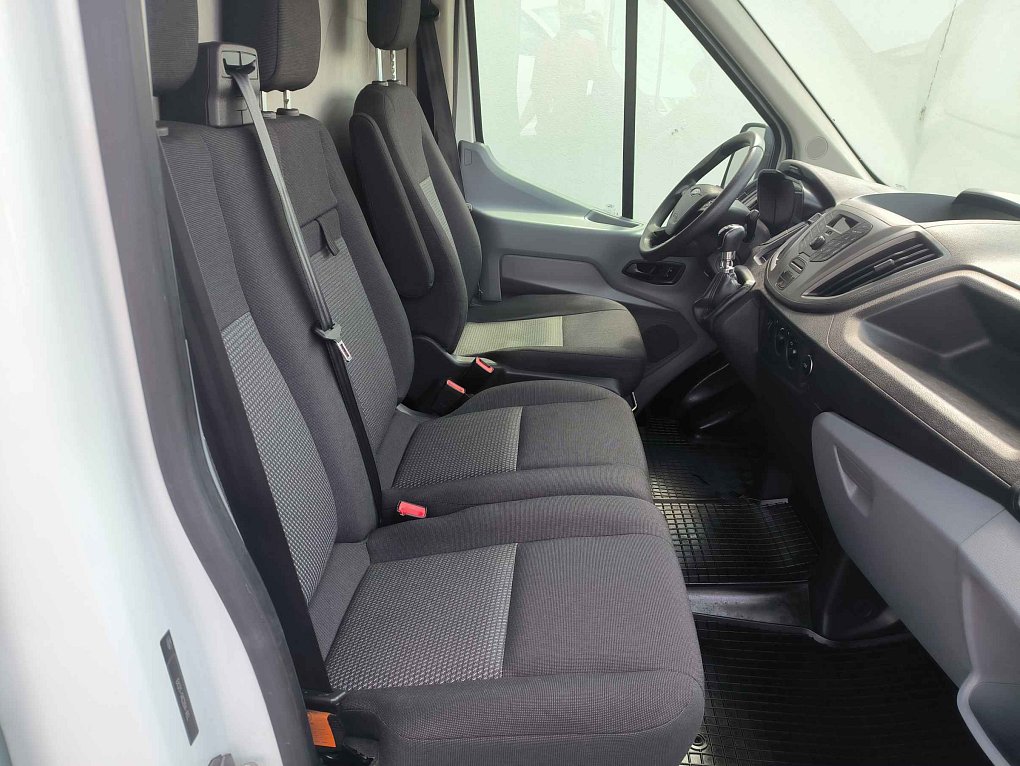 Ford Transit 2.2TDCi  L3H2