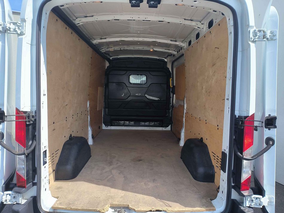Ford Transit 2.2TDCi  L3H2