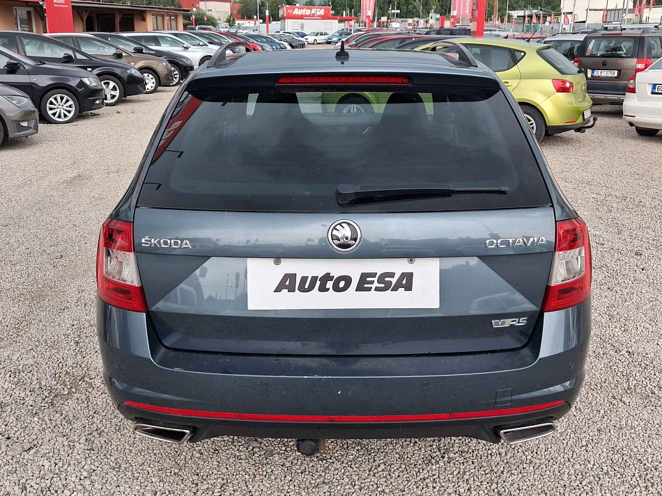 Škoda Octavia III 2.0 TDi RS Challange