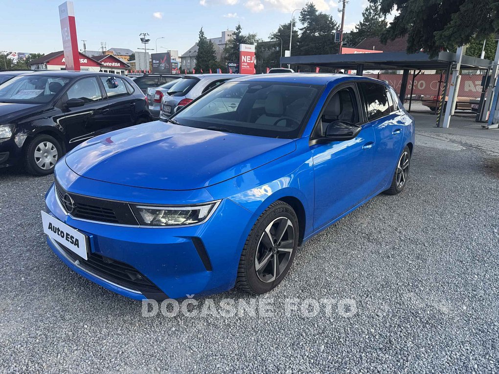 Opel Astra 1.2PT 