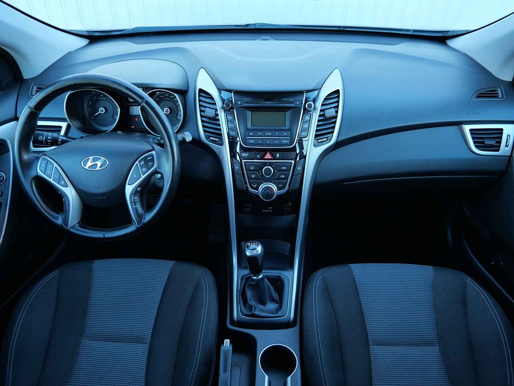 Hyundai I30 1.6 MPi 
