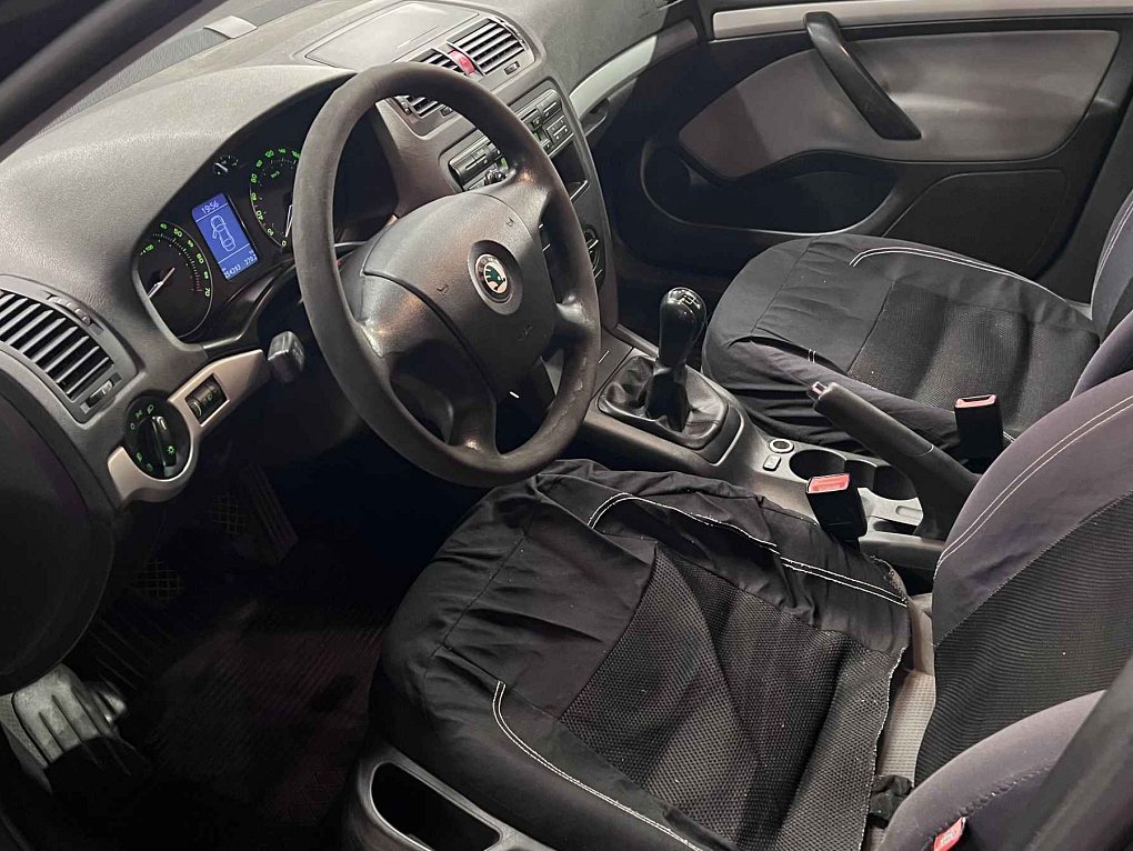 Škoda Octavia II 1.6 MPi 