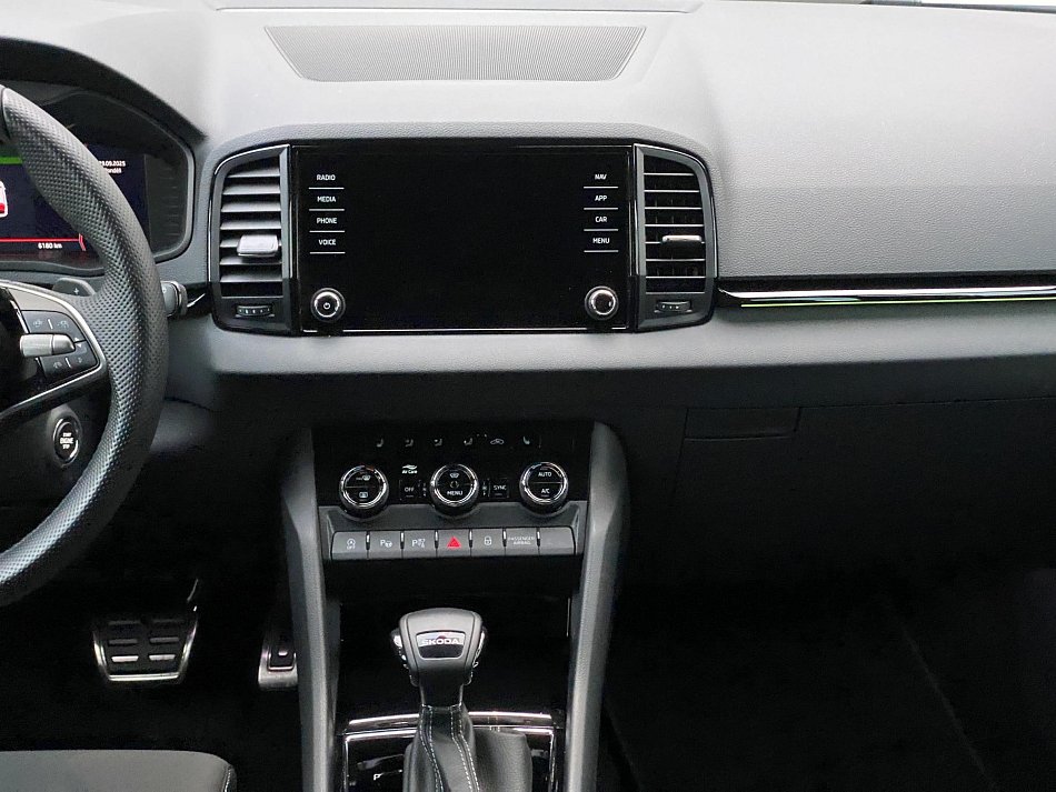 Škoda Karoq 1.5 TSi SportLine