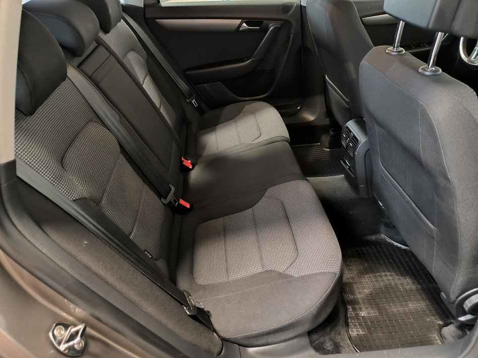 Volkswagen Passat 2.0TDi 