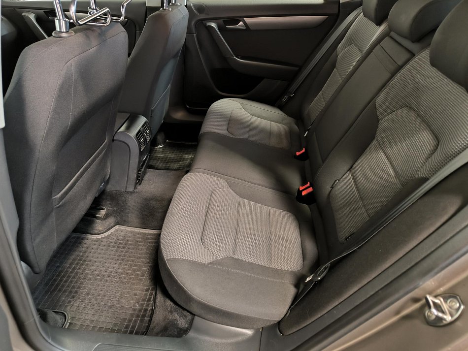 Volkswagen Passat 2.0TDi 