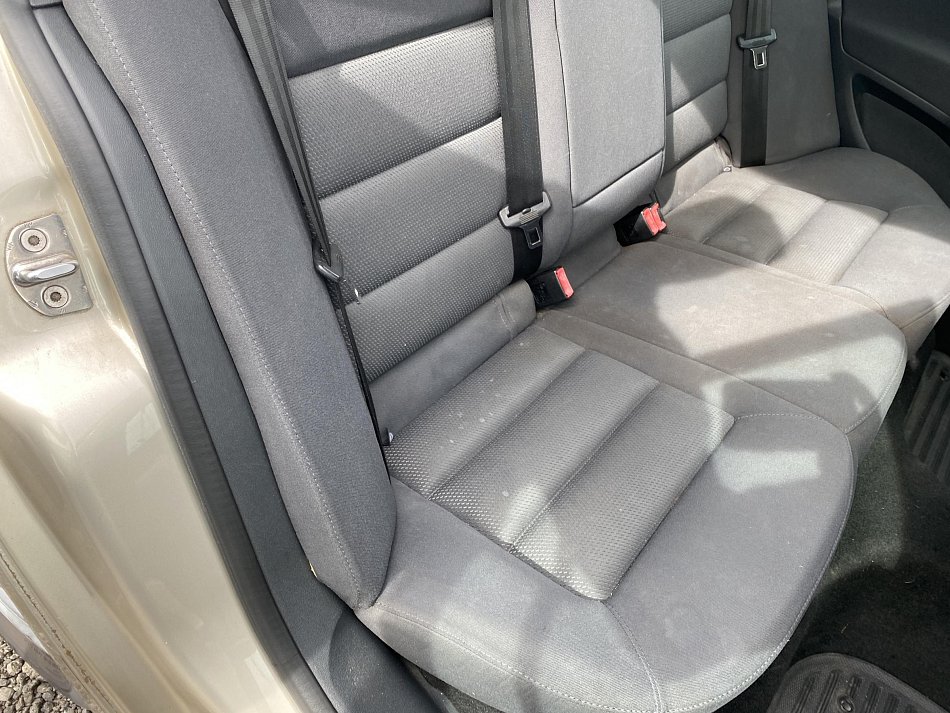 Škoda Octavia 1.6 MPi 