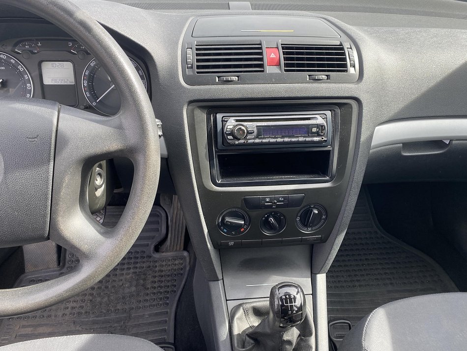 Škoda Octavia 1.6 MPi 