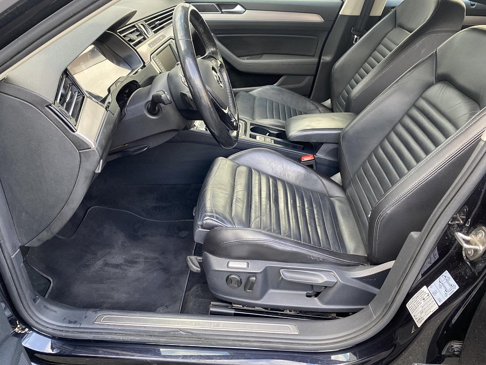 Volkswagen Passat 2.0 TDi Highline