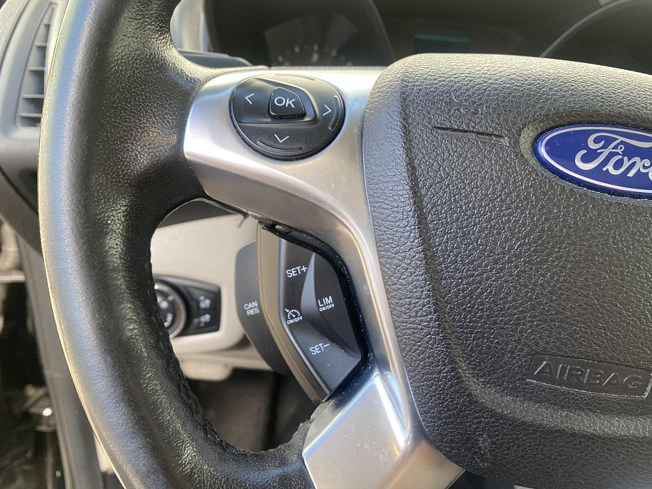 Ford Tourneo Connect 1.5TDCi Titanium L2