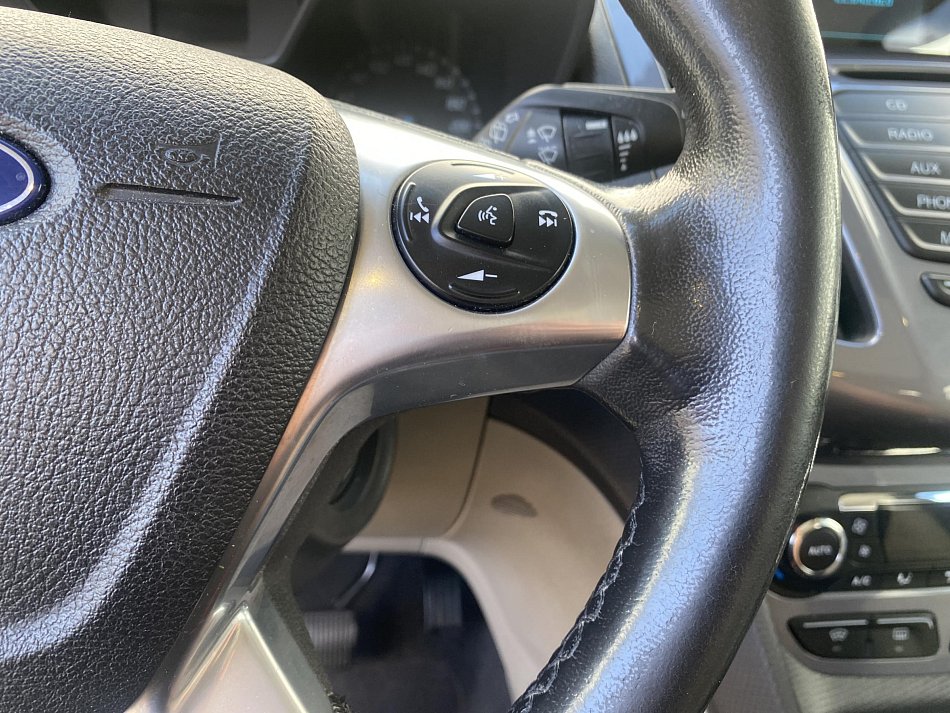 Ford Tourneo Connect 1.5TDCi Titanium L2