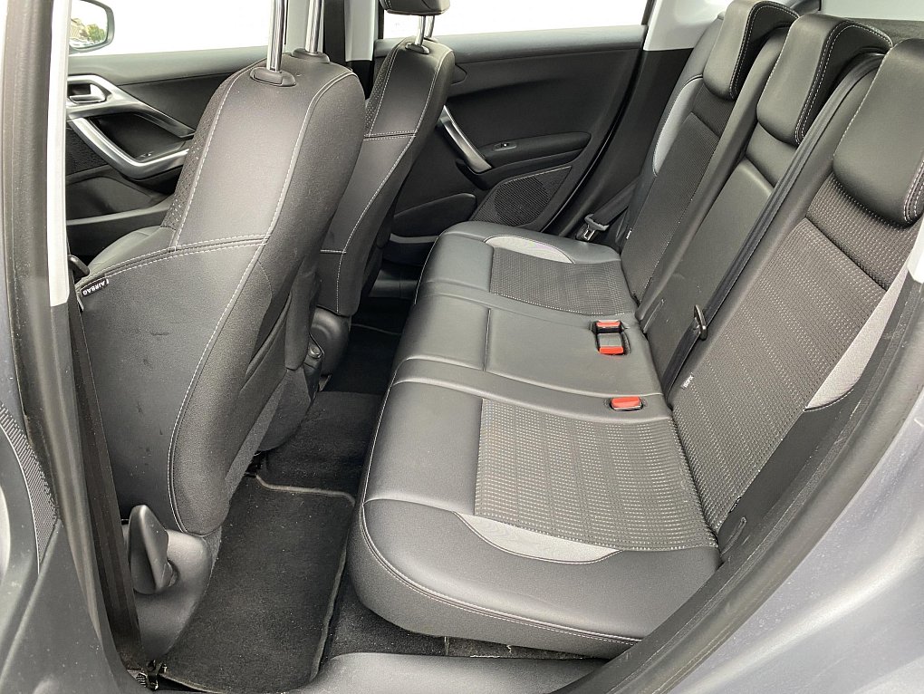 Peugeot 2008 1.2 PT Allure