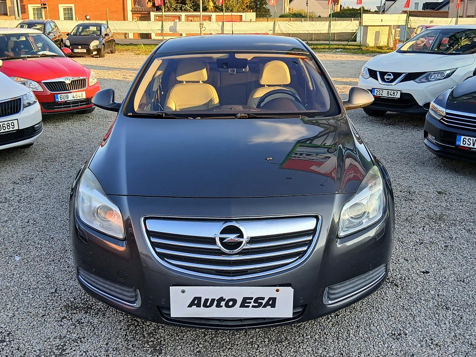 Opel Insignia 1.6T 
