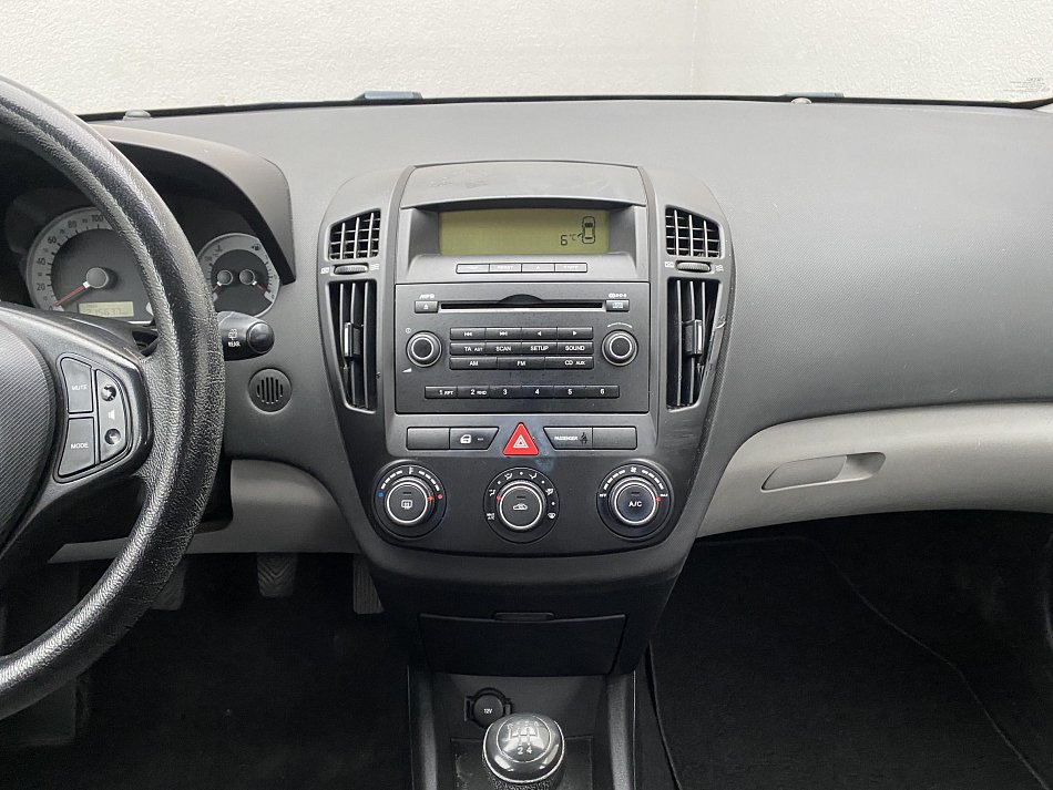 Kia Ceed 1.4 16V 