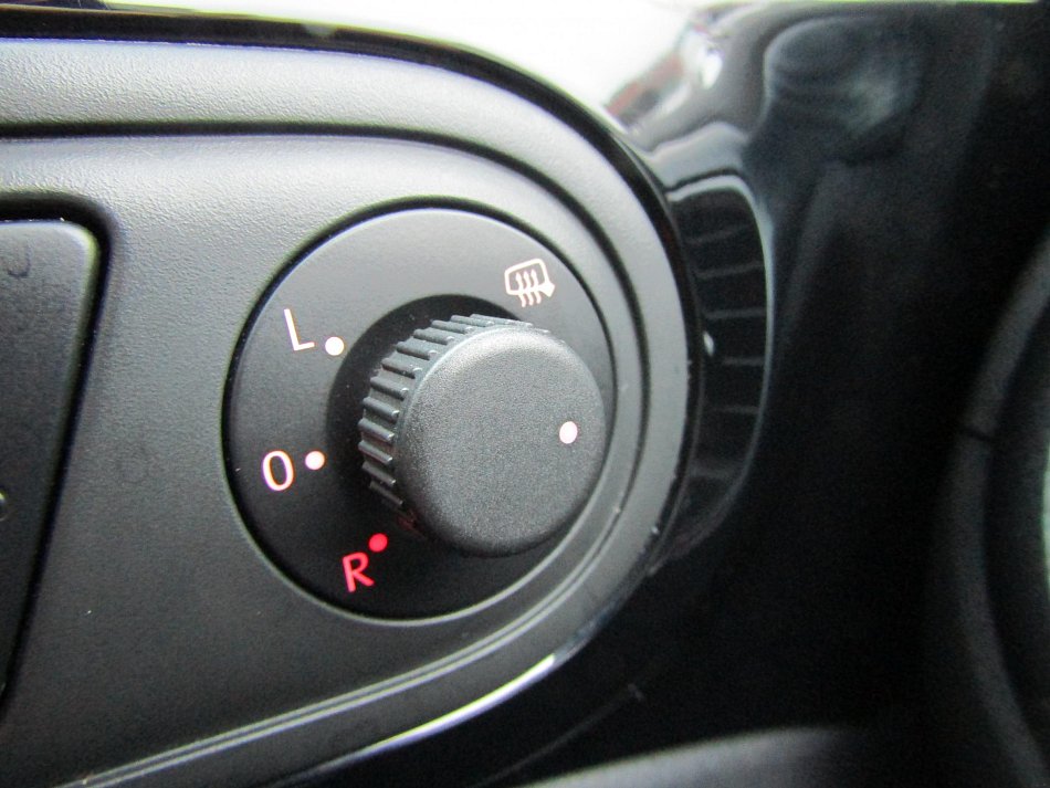 Volkswagen Beetle 2.0 TDi 