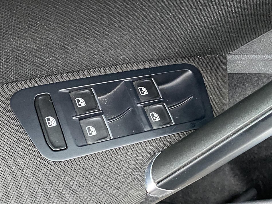 Volkswagen Golf 2.0 TDi GTD