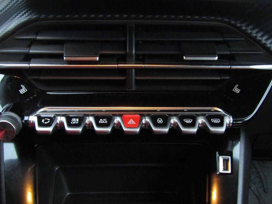 Peugeot 2008 1.2 PT Active