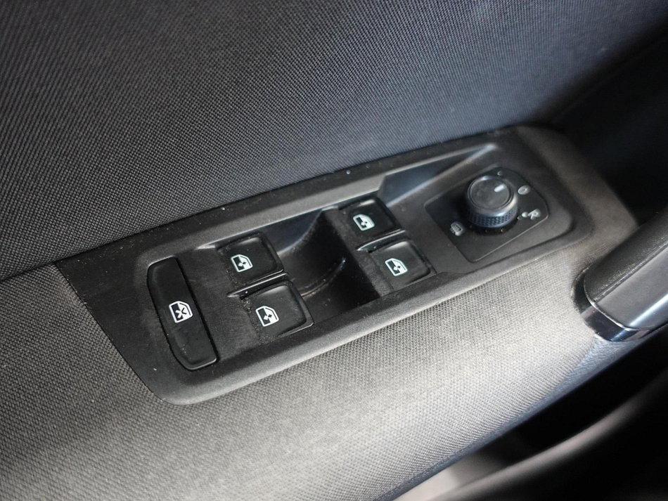 Volkswagen Touran 1.6TDi 