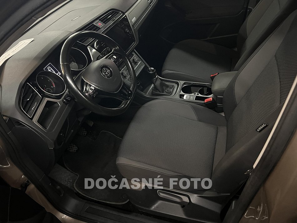 Volkswagen Touran 1.6TDi 