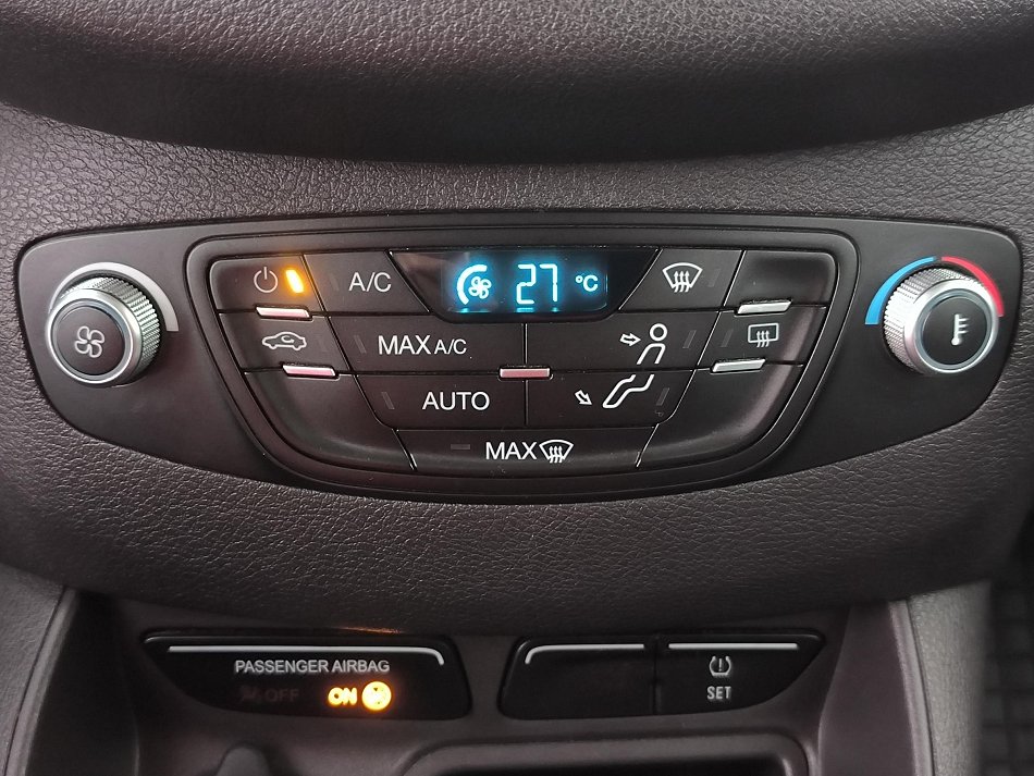 Ford Tourneo Courier 1.0T 