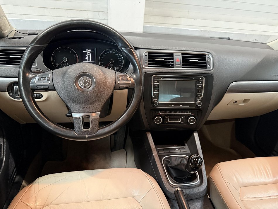 Volkswagen Jetta 1.4TSi 