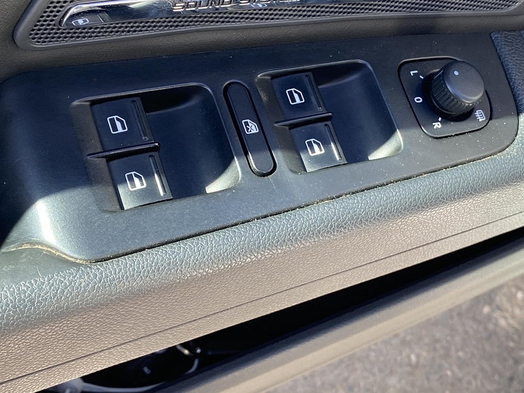 Škoda Superb II 2.0 TDi L&K 4x4