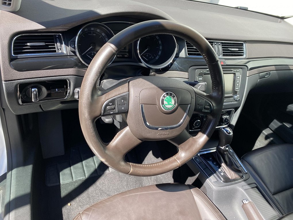 Škoda Superb II 2.0 TDi L&K 4x4