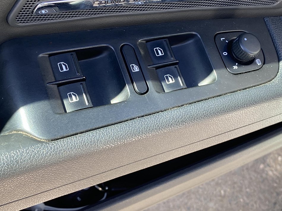 Škoda Superb II 2.0 TDi L&K 4x4