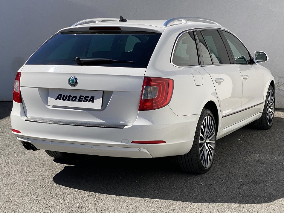 Škoda Superb II 2.0 TDi L&K 4x4