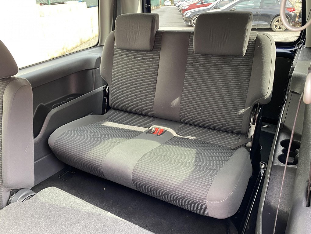 Volkswagen Caddy 2.0TDi Comfortline MAXi 7míst