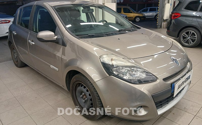 Renault Clio 1.2i 