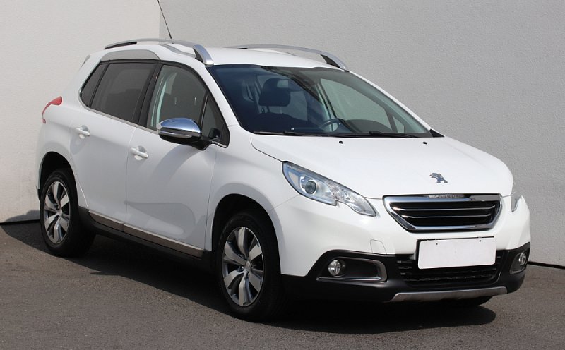 Peugeot 2008 1.6 i 