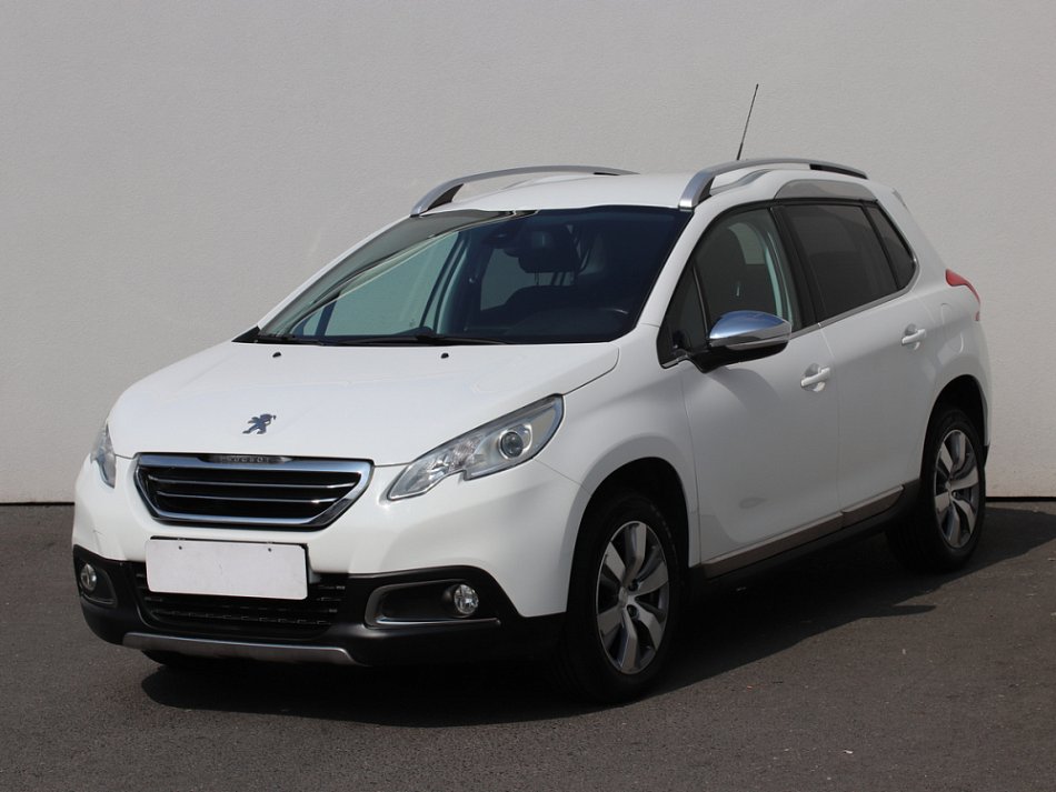 Peugeot 2008 1.6 i 