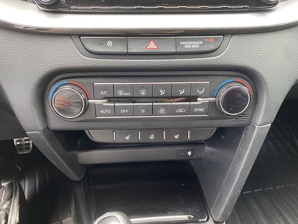 Kia Ceed 1.6 CRDi TOP
