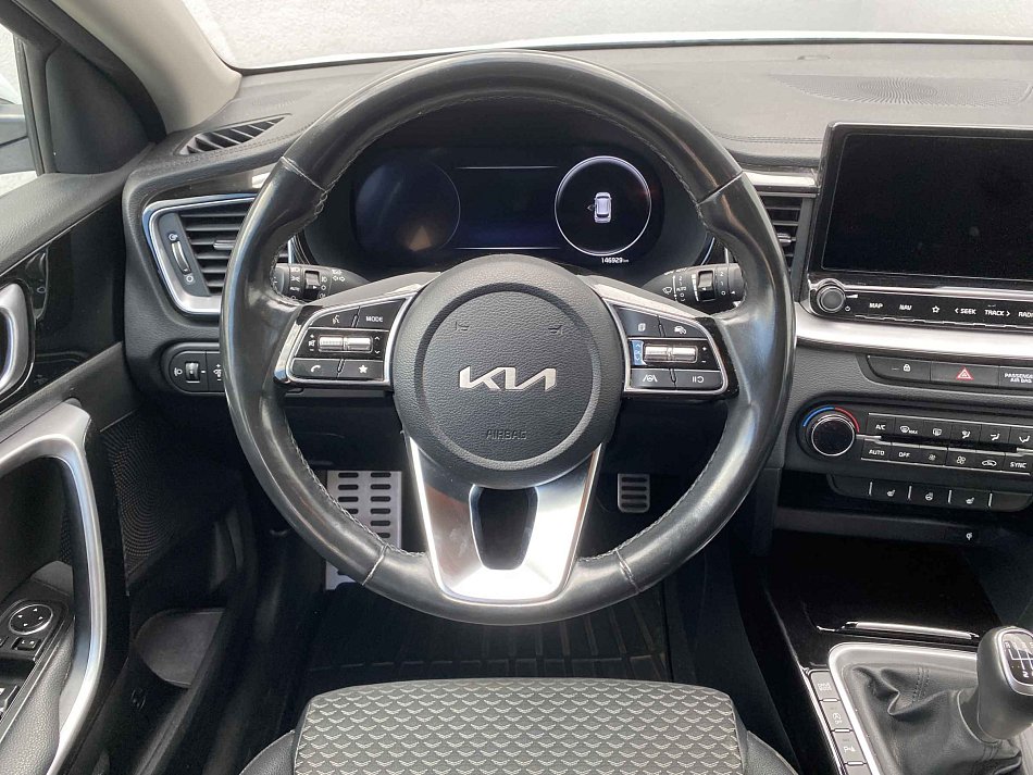 Kia Ceed 1.6 CRDi TOP