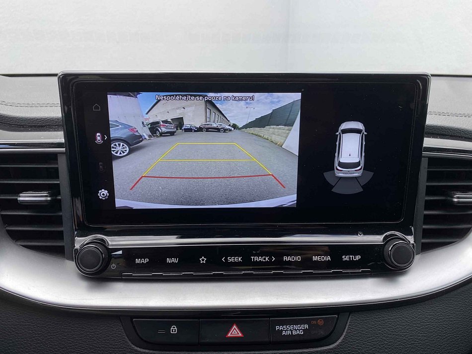 Kia Ceed 1.6 CRDi TOP