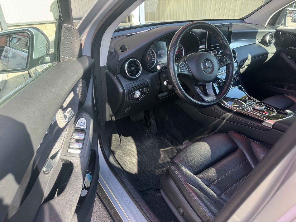 Mercedes-Benz GLC 2.2 D  220 D
