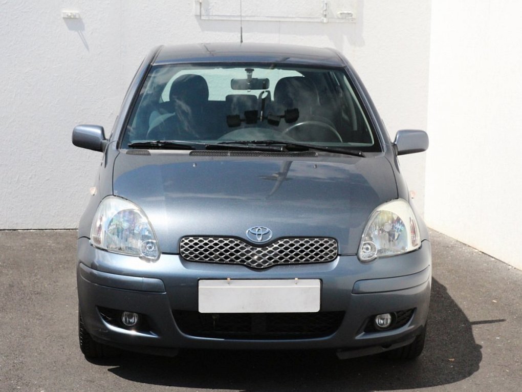 Toyota Yaris 1.0 VVTi 