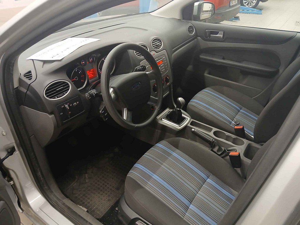 Ford Focus 1.6 i 