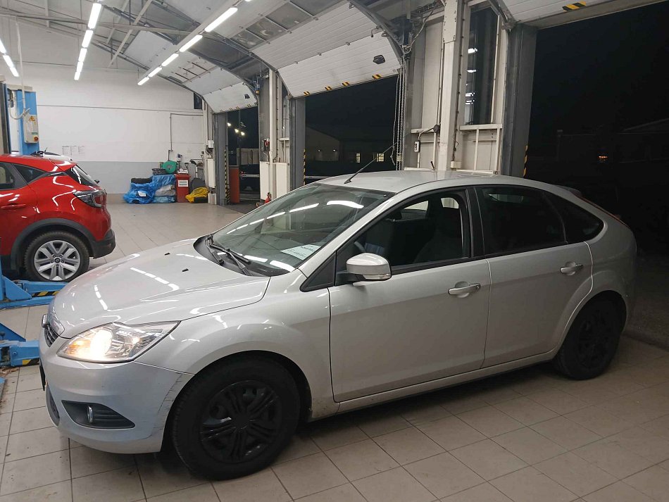 Ford Focus 1.6 i 