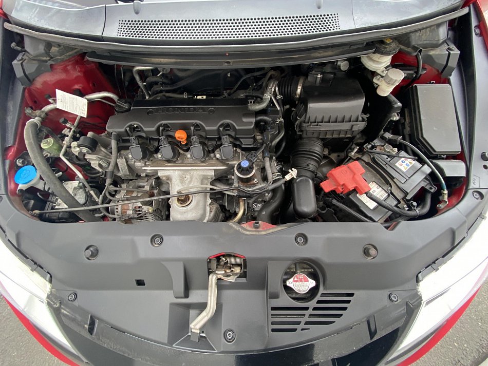 Honda Civic 1.8i-VTEC Sport