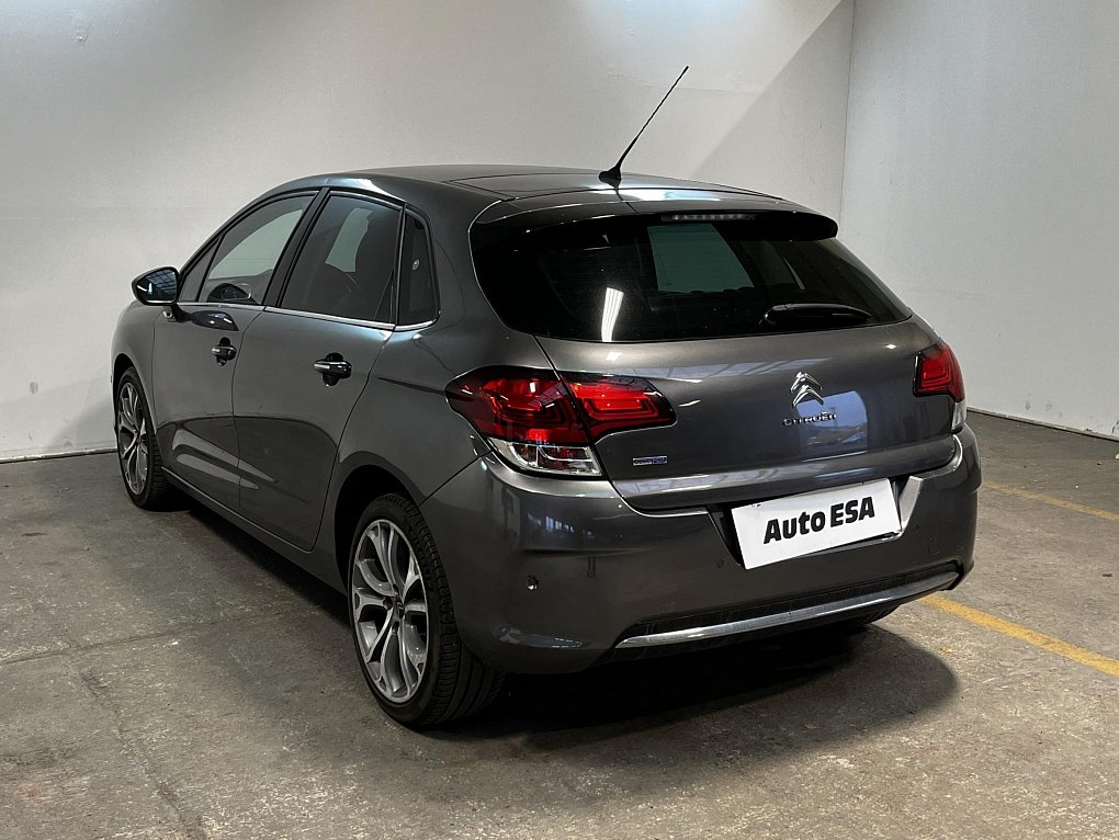 Citroën C4 2.0HDi Shine
