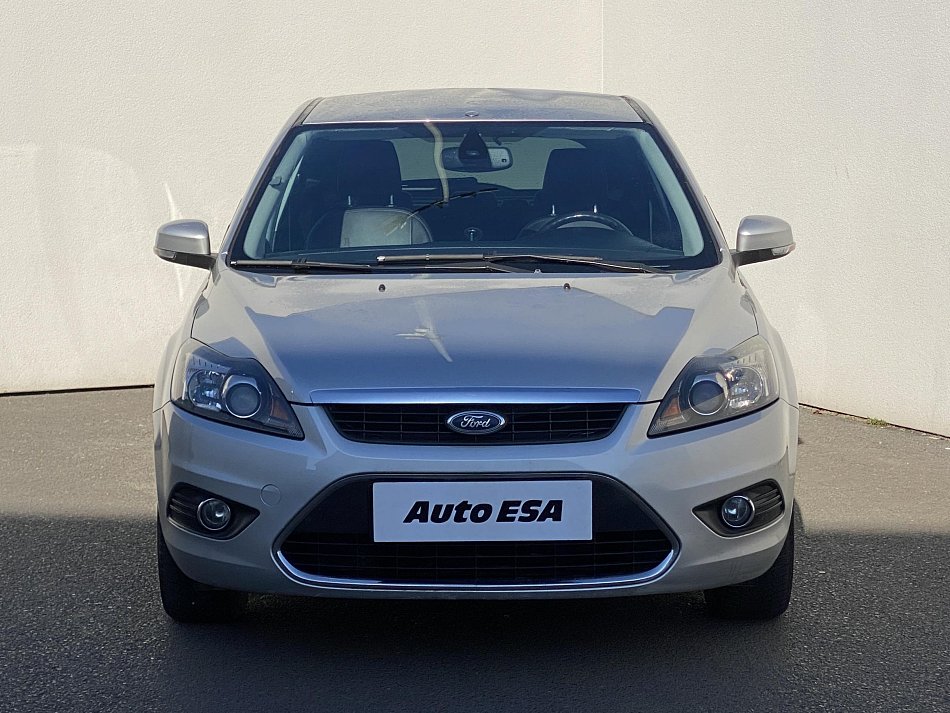 Ford Focus 2.0i Titanium