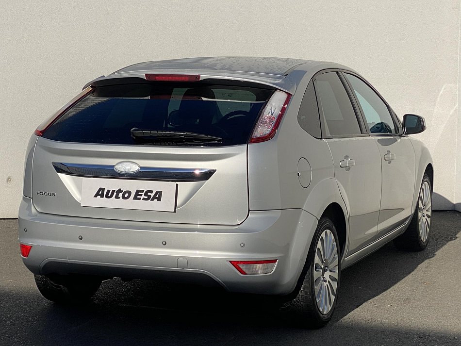 Ford Focus 2.0i Titanium